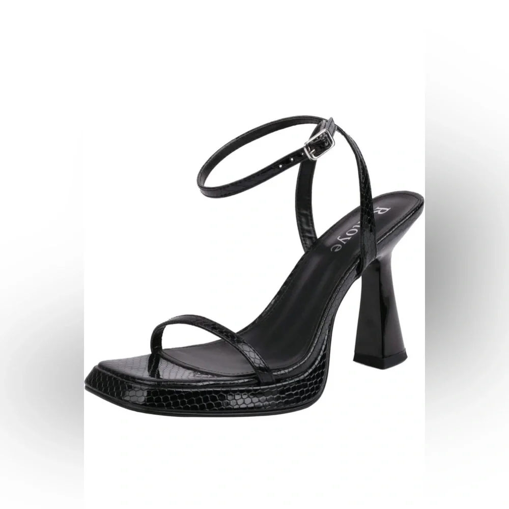 Platform Structured Heels - Picture 2 of 7